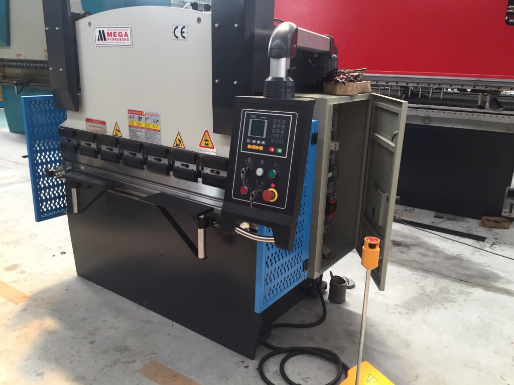 MEGA 1600MM X 40T MEGA 1600MM X 40T
